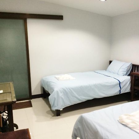 Baan Bunyat Hotel Chiang Mai Buitenkant foto